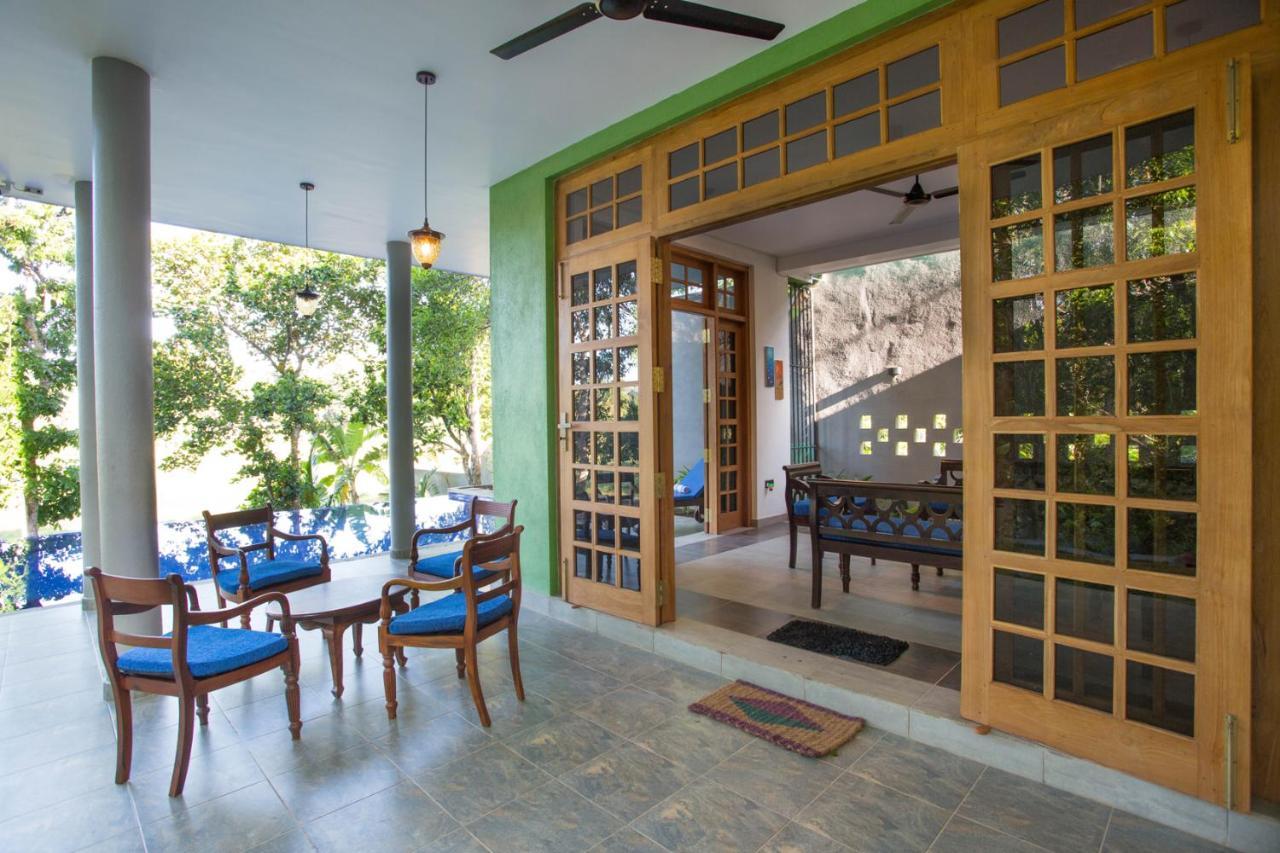 Barefoot Bungalow Hikka Hikkaduwa Exterior photo